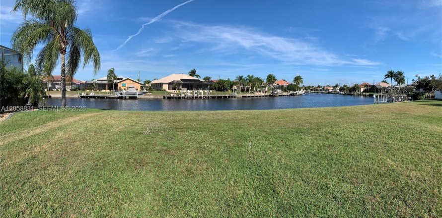 Terrain à Punta Gorda, Floride № 2168797