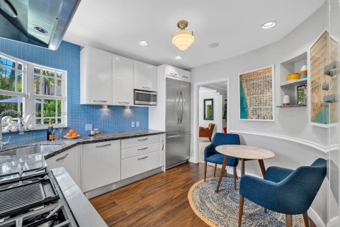 Villa ou maison à louer à Miami Beach, Floride: 4 chambres, 205.69 m2 № 1974673 - photo 14