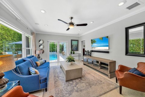 Villa ou maison à louer à Miami Beach, Floride: 4 chambres, 205.69 m2 № 1974673 - photo 17