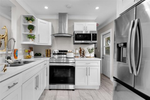 Villa ou maison à vendre à Homestead, Floride: 3 chambres, 102.19 m2 № 1923192 - photo 6