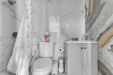 Villa ou maison à vendre à Homestead, Floride: 3 chambres, 102.19 m2 № 1923192 - photo 27