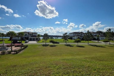 House in Windermere, Florida 6 bedrooms, 598.48 sq.m. № 2296298 - photo 13