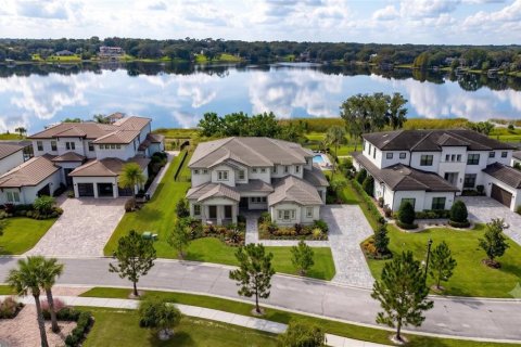 House in Windermere, Florida 6 bedrooms, 598.48 sq.m. № 2296298 - photo 9