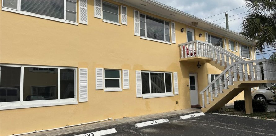 Condo in Fort Lauderdale, Florida, 2 bedrooms № 2247220