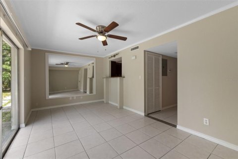 Condo in Winter Park, Florida, 2 bedrooms  № 1769752 - photo 8