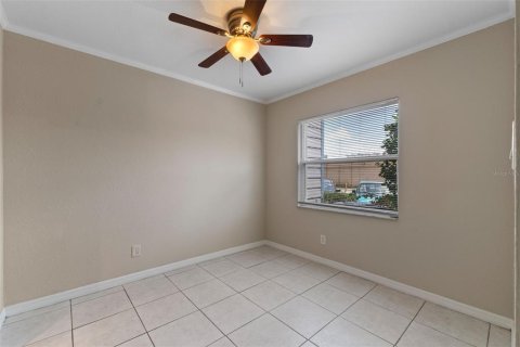 Condo in Winter Park, Florida, 2 bedrooms  № 1769752 - photo 13