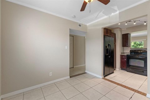 Condo in Winter Park, Florida, 2 bedrooms  № 1769752 - photo 4
