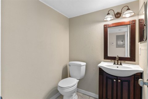 Condo in Winter Park, Florida, 2 bedrooms  № 1769752 - photo 21