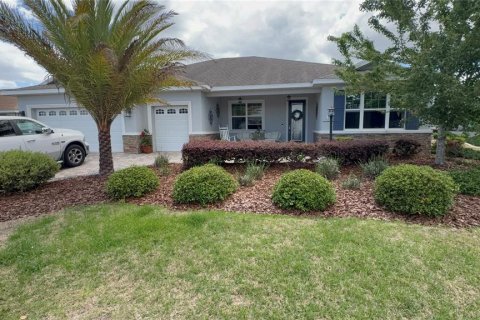 Villa ou maison à Ocala, Floride 2 chambres, 195.47 m2 № 2148034