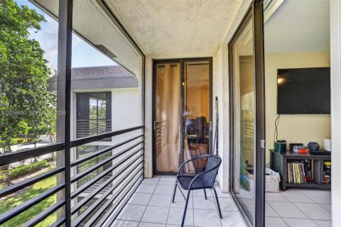 Condominio en venta en Tamarac, Florida, 2 dormitorios, 91.51 m2 № 2244078 - foto 13