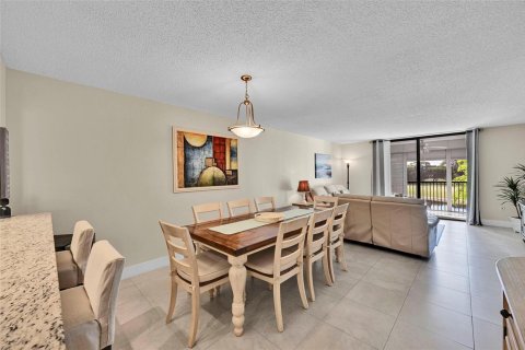 Copropriété à vendre à Lauderhill, Floride: 2 chambres, 113.34 m2 № 2084523 - photo 16