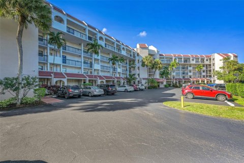Copropriété à vendre à Lauderhill, Floride: 2 chambres, 113.34 m2 № 2084523 - photo 3