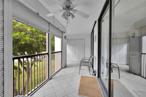 Copropriété à vendre à Lauderhill, Floride: 2 chambres, 113.34 m2 № 2084523 - photo 25