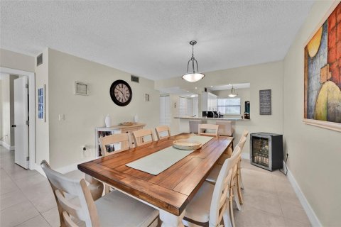 Copropriété à vendre à Lauderhill, Floride: 2 chambres, 113.34 m2 № 2084523 - photo 21