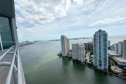 Condo à Miami, Floride, 2 chambres  № 2038879