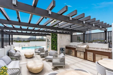 Condominio en venta en Miami Beach, Florida, 2 dormitorios, 102.29 m2 № 2170532 - foto 24