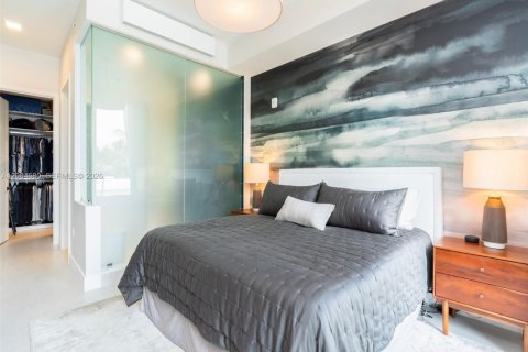 Condominio en venta en Miami Beach, Florida, 2 dormitorios, 102.29 m2 № 2170532 - foto 15