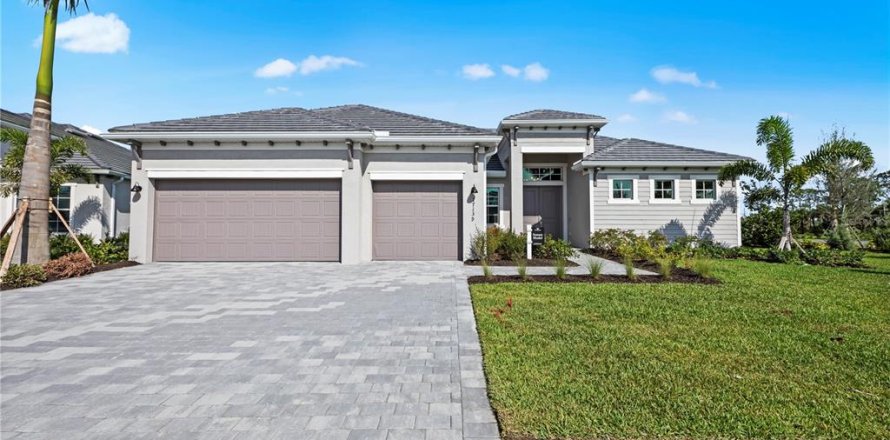 House in Port Charlotte, Florida 3 bedrooms, 246.19 sq.m. № 1884032