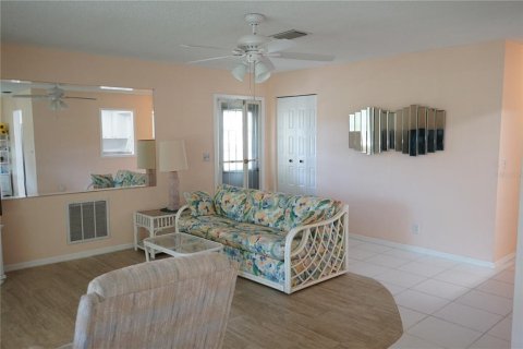 Copropriété à vendre à Sun City Center, Floride: 2 chambres, 104.05 m2 № 2092851 - photo 3