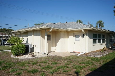 Copropriété à vendre à Sun City Center, Floride: 2 chambres, 104.05 m2 № 2092851 - photo 29