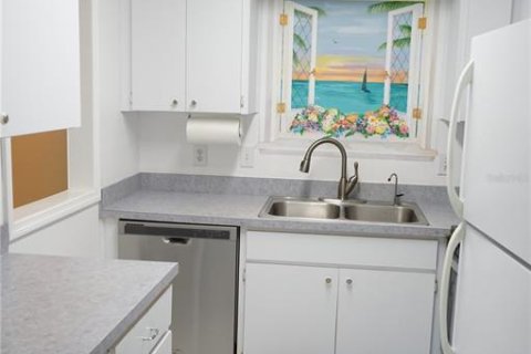 Copropriété à vendre à Sun City Center, Floride: 2 chambres, 104.05 m2 № 2092851 - photo 10