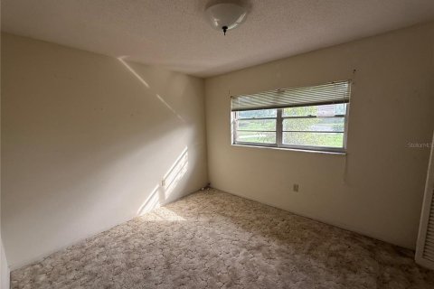Casa en venta en Plant City, Florida, 3 dormitorios, 167.6 m2 № 2384253 - foto 3