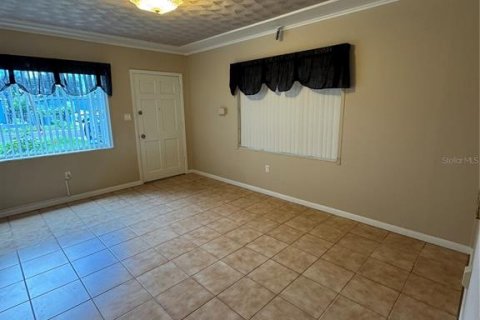 Casa en alquiler en Tampa, Florida, 2 dormitorios, 90.49 m2 № 1880969 - foto 10