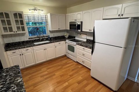 Casa en alquiler en Tampa, Florida, 2 dormitorios, 90.49 m2 № 1880969 - foto 6