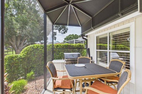 House in The Villages, Florida 3 bedrooms, 193.42 sq.m. № 1817869 - photo 27