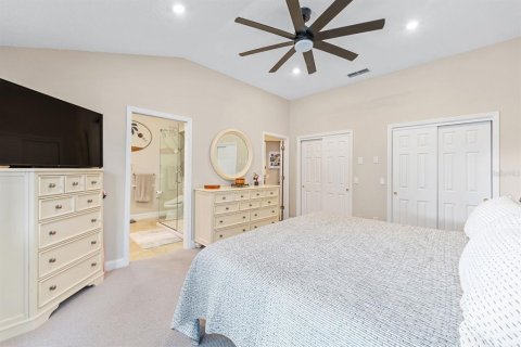 House in The Villages, Florida 3 bedrooms, 193.42 sq.m. № 1817869 - photo 16