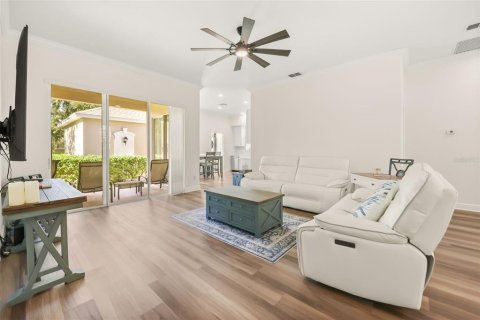 Villa ou maison à vendre à Kissimmee, Floride: 3 chambres, 154.03 m2 № 2426996 - photo 5