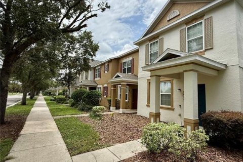 Townhouse in Windermere, Florida 2 bedrooms, 118.91 sq.m. № 1829278 - photo 2