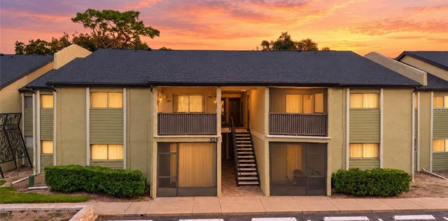 Condo in Altamonte Springs, Florida, 2 bedrooms № 2400304