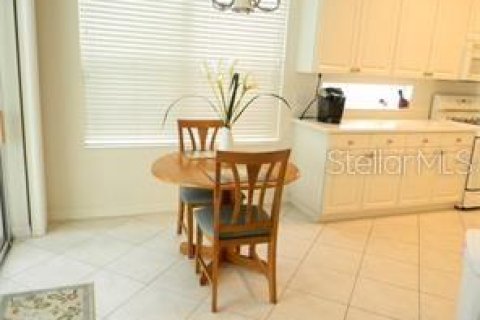 Casa en alquiler en University Park, Florida, 2 dormitorios, 150.59 m2 № 995123 - foto 6