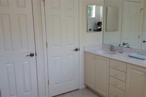 Casa en alquiler en University Park, Florida, 2 dormitorios, 150.59 m2 № 995123 - foto 18