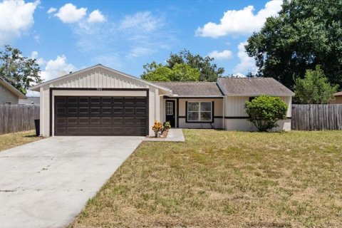 Casa en New Port Richey, Florida 3 dormitorios, 97.18 m2 № 2306341
