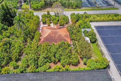 Casa en venta en Miami, Florida, 3 dormitorios, 200.02 m2 № 1960581 - foto 9