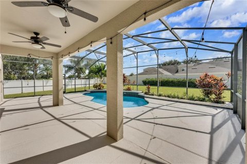 House in Windermere, Florida 4 bedrooms, 246.01 sq.m. № 2322291 - photo 30