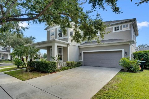 House in Windermere, Florida 4 bedrooms, 246.01 sq.m. № 2322291 - photo 3