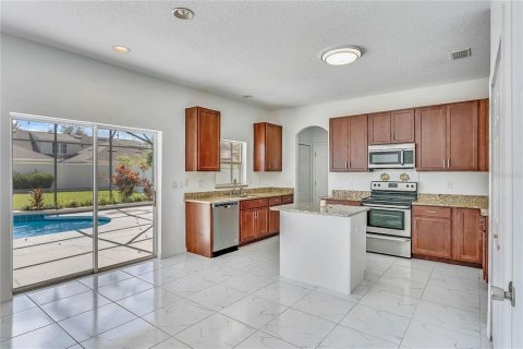 House in Windermere, Florida 4 bedrooms, 246.01 sq.m. № 2322291 - photo 5