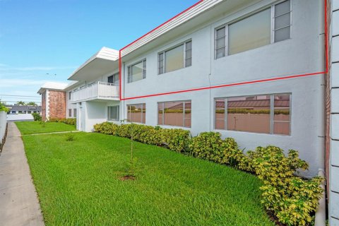 Copropriété à vendre à Pompano Beach, Floride: 2 chambres, 86.4 m2 № 2241547 - photo 30