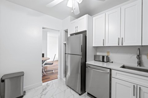 Copropriété à vendre à Pompano Beach, Floride: 2 chambres, 86.4 m2 № 2241547 - photo 17
