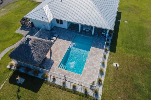 Casa en St. Lucie, Florida 3 dormitorios, 224.36 m2 № 2363465