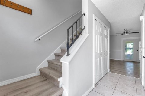 Touwnhouse à louer à Orlando, Floride: 2 chambres, 106.28 m2 № 2415295 - photo 3