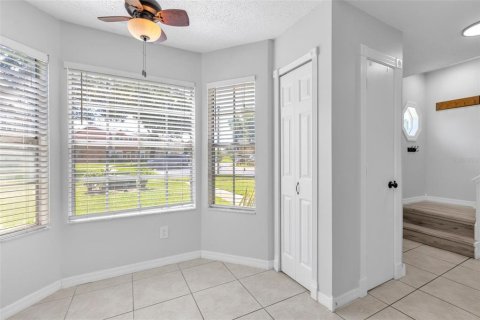 Touwnhouse à louer à Orlando, Floride: 2 chambres, 106.28 m2 № 2415295 - photo 9