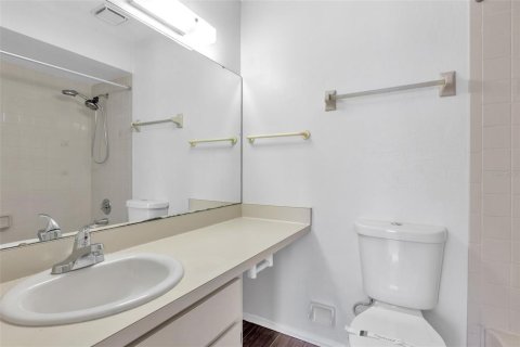 Touwnhouse à louer à Orlando, Floride: 2 chambres, 106.28 m2 № 2415295 - photo 27