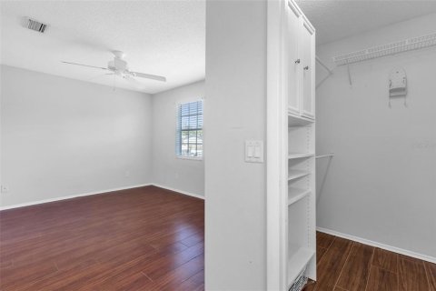 Touwnhouse à louer à Orlando, Floride: 2 chambres, 106.28 m2 № 2415295 - photo 23