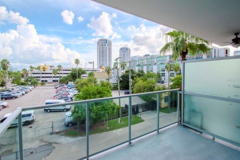 Copropriété à vendre à Tampa, Floride: 2 chambres, 111.76 m2 № 2323047 - photo 20