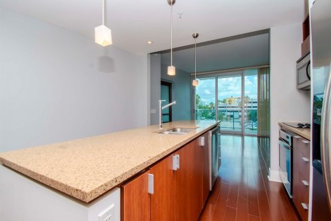 Copropriété à vendre à Tampa, Floride: 2 chambres, 111.76 m2 № 2323047 - photo 5