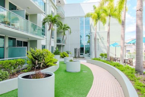 Copropriété à vendre à Tampa, Floride: 2 chambres, 111.76 m2 № 2323047 - photo 27